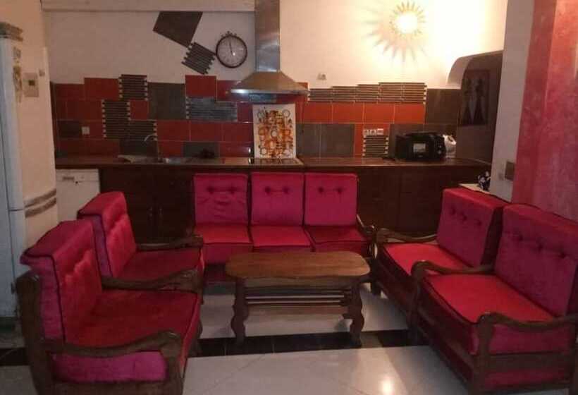 اتاق لوکس با چشم‌انداز دریا, Eden Beach Saint Louis