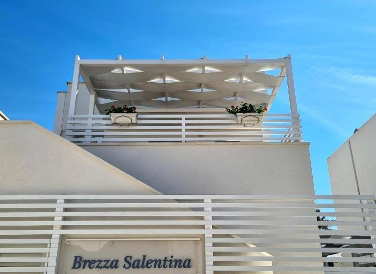 اتاق استاندارد با چشم‌انداز دریا, Brezza Salentina Apart