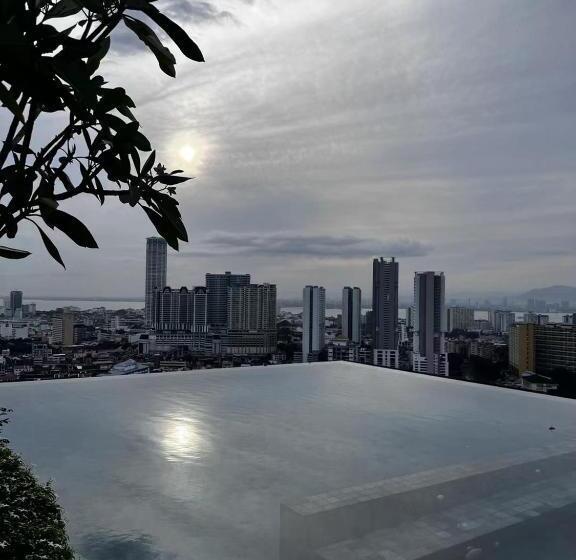 آپارتمان 2 خوابه, The Beacon Executive @penang Georgetown