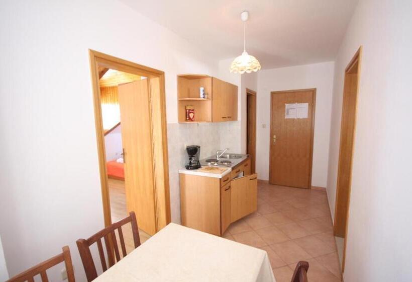 آپارتمان 2 خوابه, Apartments And Rooms With Parking Space Mlini, Dubrovnik   8835