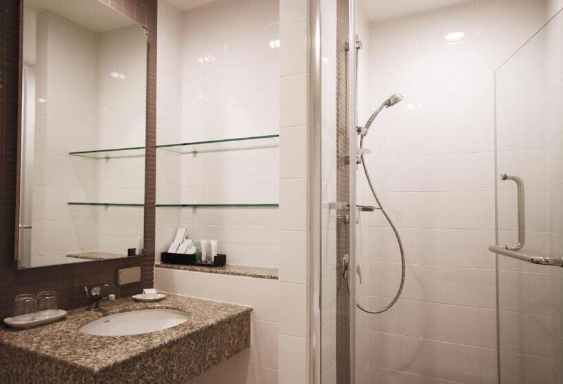 استودیوی استاندارد, Classic Kameo Hotel & Serviced Apartment, Rayong