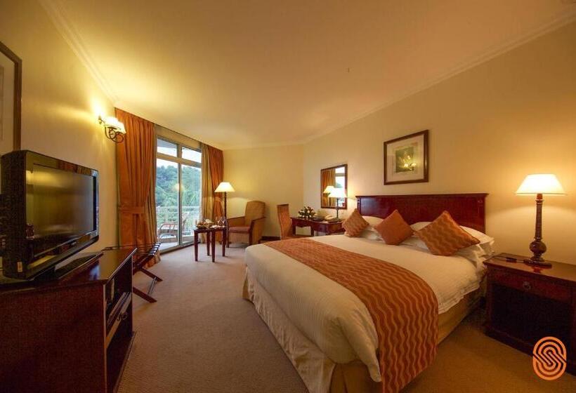 اتاق استاندارد, Lake Kivu Serena