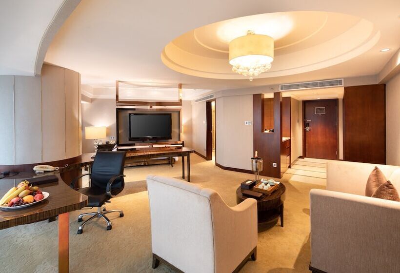 سوییت سوپریور, Shenzhen L.gem