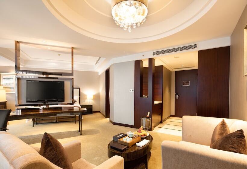 سوییت لوکس, Shenzhen L.gem