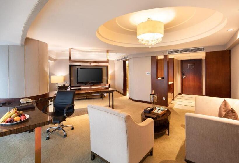 سوییت سوپریور, Shenzhen L.gem