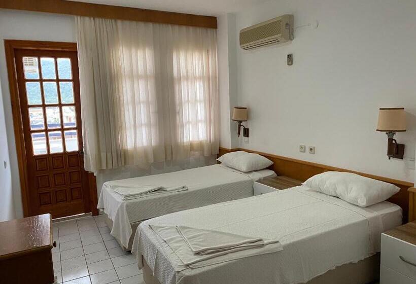 اتاق استاندارد با چشم‌انداز دریا, Naturella Apart