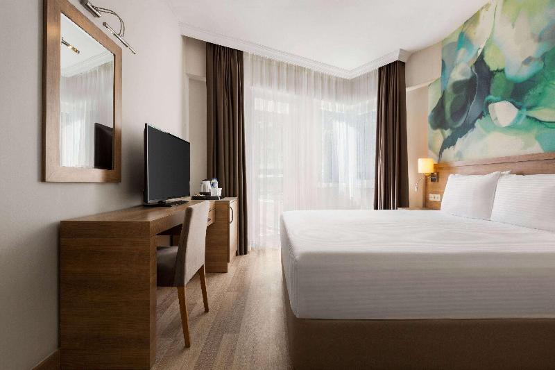 اتاق استاندارد, Wyndham Garden Lara