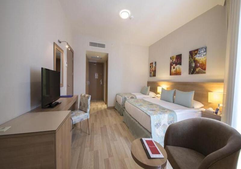 اتاق سوپریور, Wyndham Garden Lara