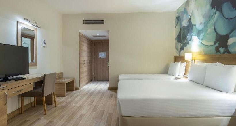 اتاق سوپریور, Wyndham Garden Lara