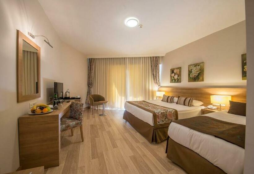 اتاق سوپریور, Wyndham Garden Lara