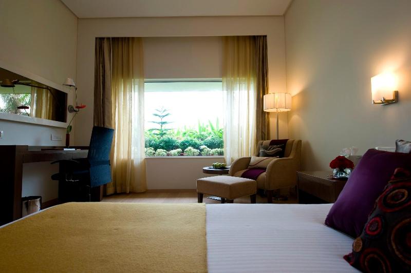 اتاق استاندارد, The Gateway Hotel Beach Road Visakhapatnam