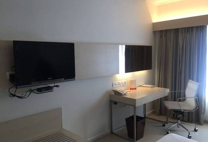 اتاق اجرایی, The Gateway Hotel Beach Road Visakhapatnam
