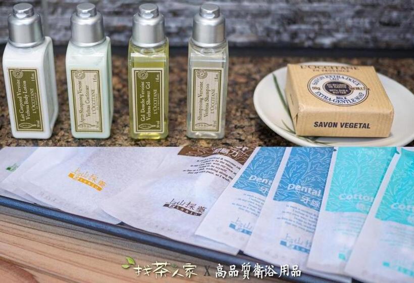 اتاق استاندارد با بالکن, Alishan Hinoki B&b