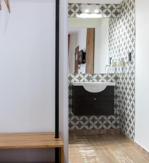 اتاق استاندارد سه نفره, Buongiorno B&b