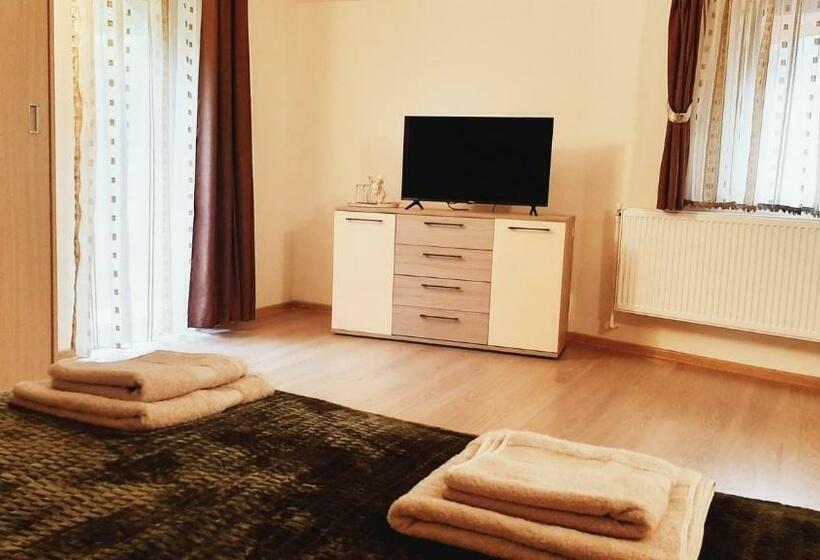 آپارتمان سوپریور 1 خوابه, Casa Ana
