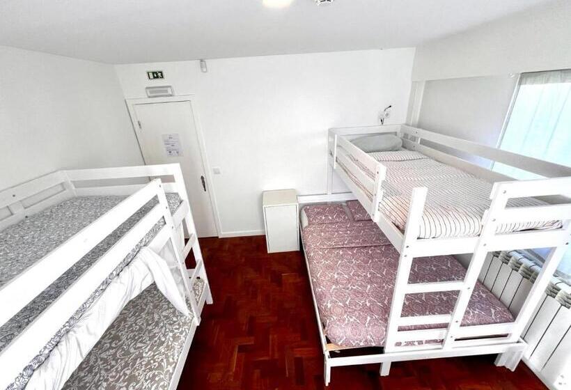 تختخواب در اتاق مشترک, Hostel Do Alto   Fão
