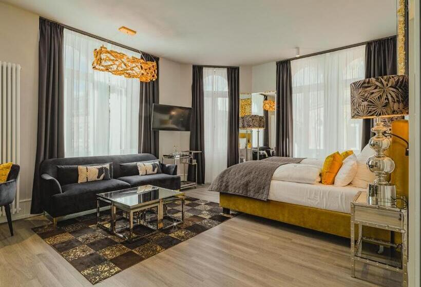 חדר דלוקס, Bs Boutique