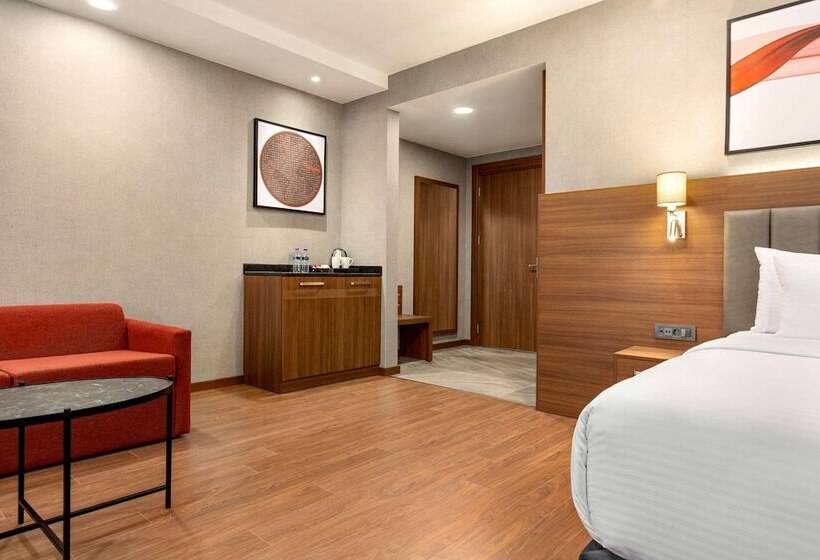 اتاق استاندارد با تخت دوبل برای معلولان, Ramada By Wyndham Adiyaman