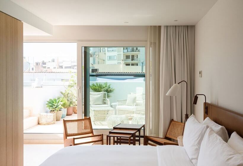 Chambre en Attique, The Standard, Ibiza  Adults Only