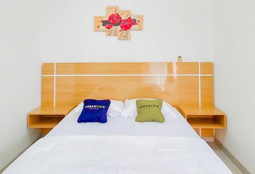 اتاق اکونومی, Urbanview Hotel Bundaran Besar Palangkaraya By Reddoorz