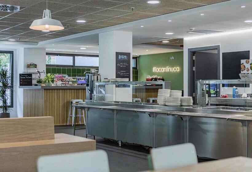 スタンダードシングルルーム, Micampus Santander Student Residence