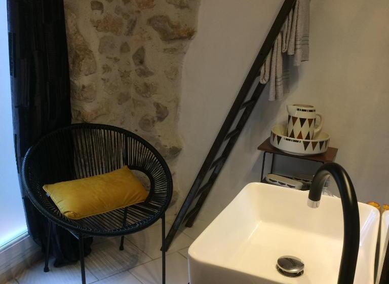 اتاق استاندارد, Chambres Du Clocher