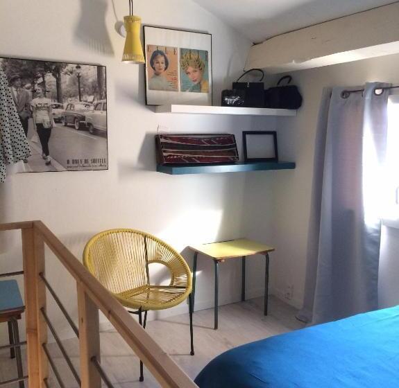 خانه 3 خوابه, Chambres Du Clocher
