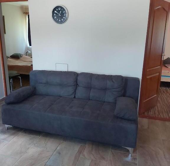 آپارتمان 1 خوابه همکف, Számadó Vendégház