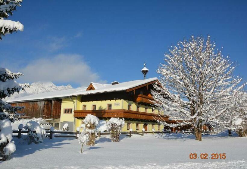 اتاق خانوادگی, Berghof
