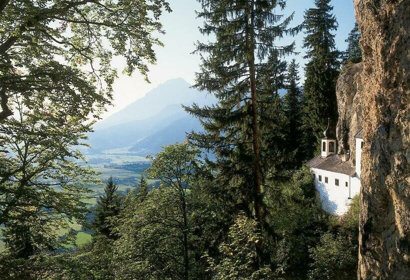 اتاق خانوادگی, Berghof