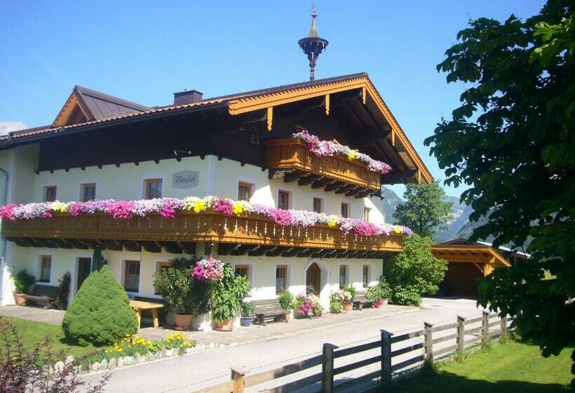 اتاق خانوادگی, Berghof