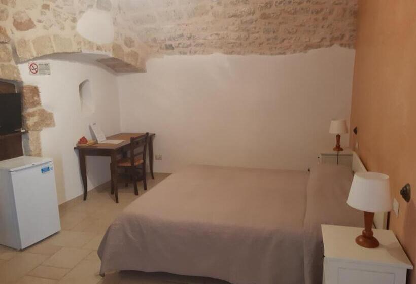 اتاق استاندارد سه نفره, B&b Il Mulino Del Monastero