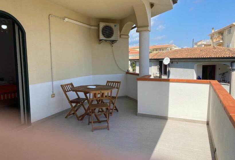 Standard Triple Room with Terrace, Il Pepe Rosa