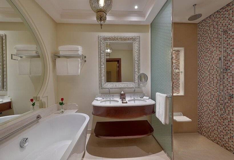 اتاق لوکس با چشم‌انداز, Ajman Saray, A Luxury Collection Resort, Ajman
