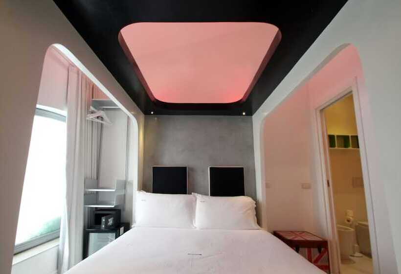 اتاق استاندارد, Irooms Forum & Colosseum