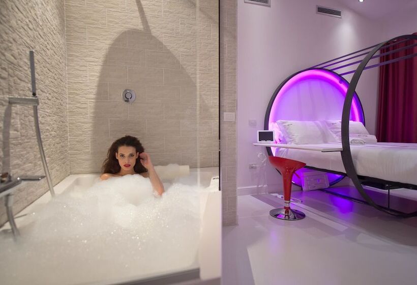 اتاق استاندارد با وان آب گرم, Irooms Forum & Colosseum