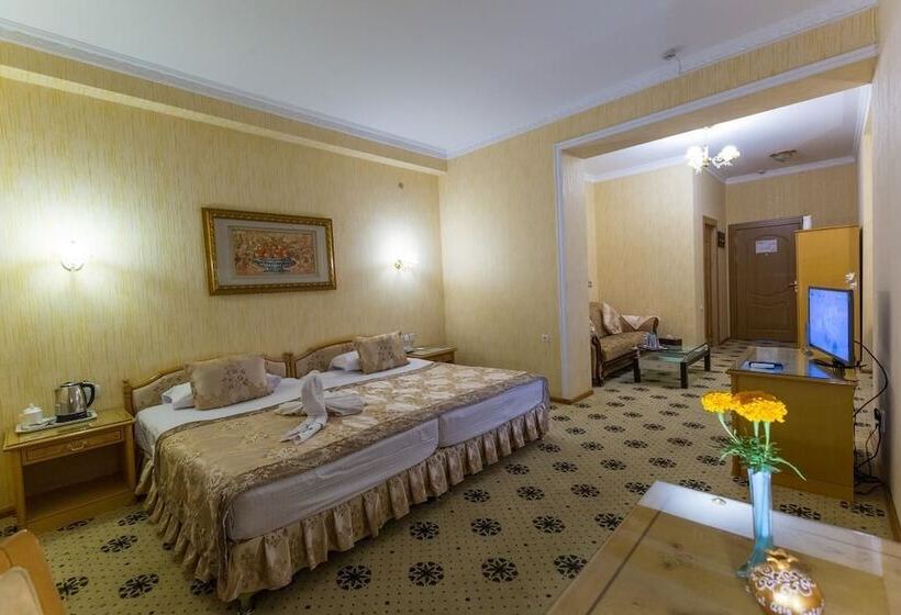 Suite, Asia Bukhara