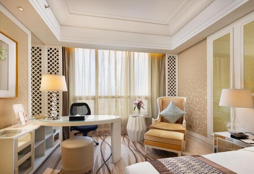 اتاق اجرایی, Shenzhen Baolilai International