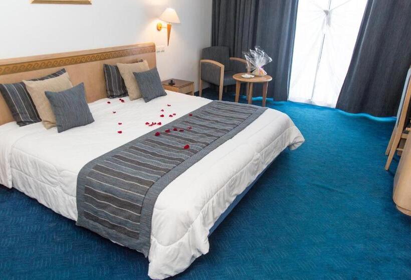 اتاق سوپریور با چشم‌انداز دریا, Bizerta Resort Congres & Spa