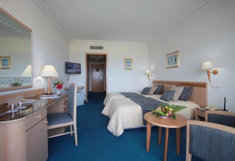 اتاق سه نفره سوپریور با چشم‌انداز دریا, Bizerta Resort Congres & Spa