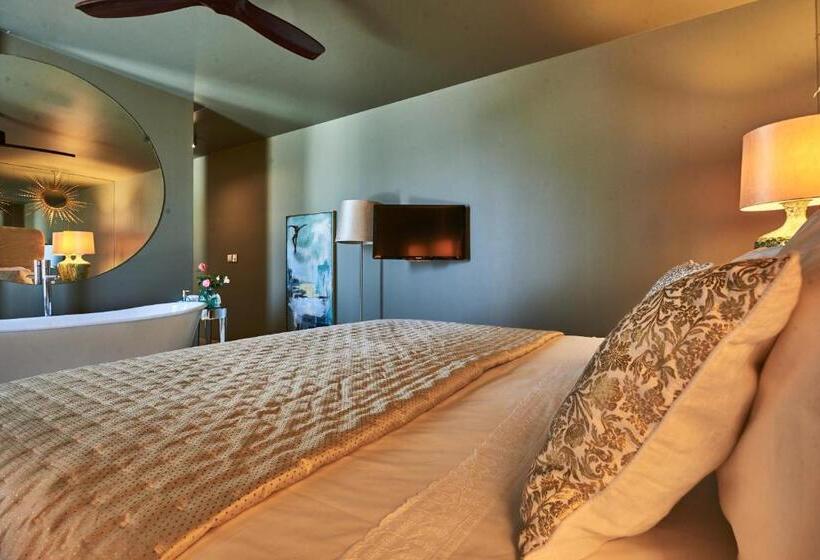 سوییت لوکس, Carmo S Boutique Hotel   Small Luxury Hotels Of The World