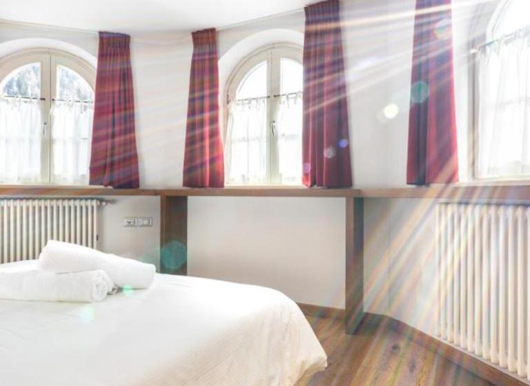 اتاق لوکس چهار تخته, Chalet Del Brenta