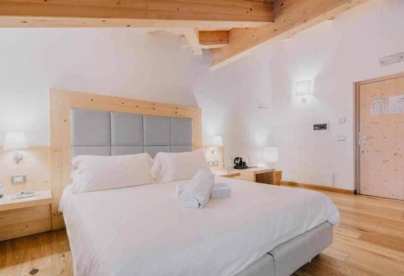 اتاق سوپریور, Chalet Del Brenta