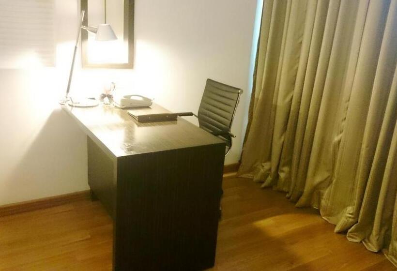 اتاق راحتی, Ramada By Wyndham Navi Mumbai