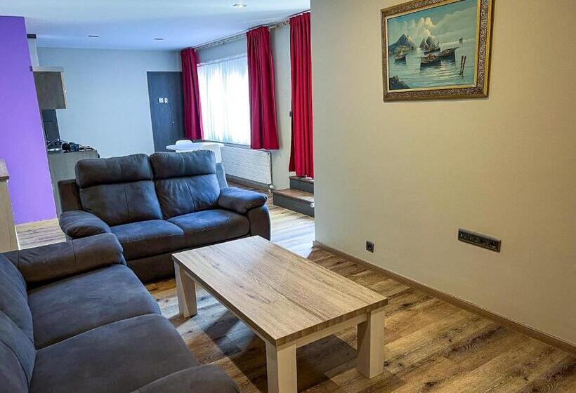 1 Schlafzimmer Apartment mit Terrasse, Wellness Apart