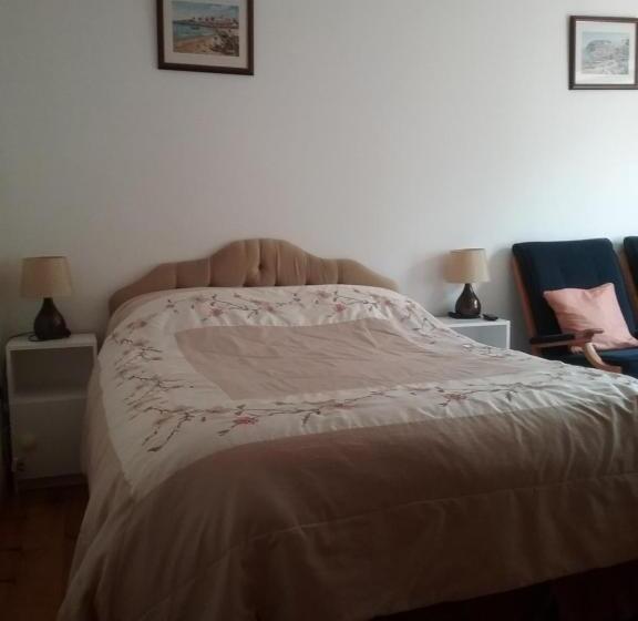 اتاق استاندارد, Rosslare Strand Rooms Only Accommodation