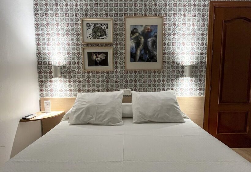 海の見えるスタンダードスタジオ, Beatriz Charming Hostal