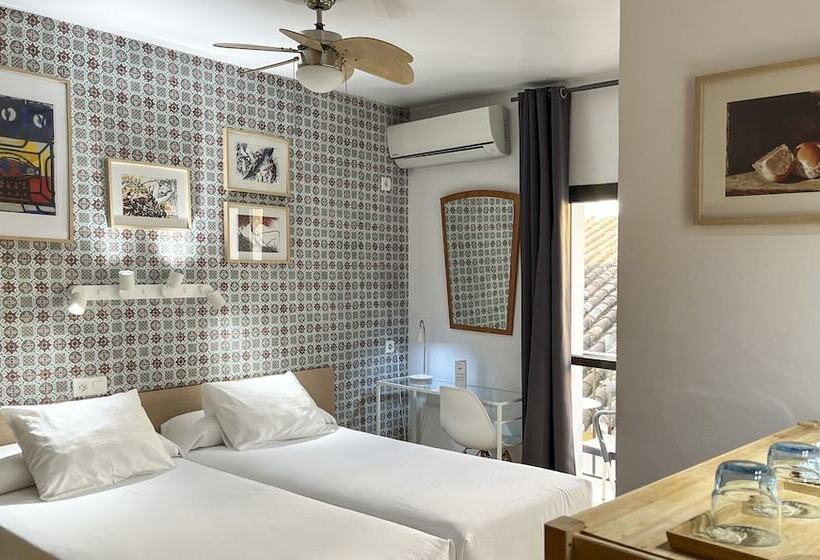 スタンダードシティビュールーム, Beatriz Charming Hostal
