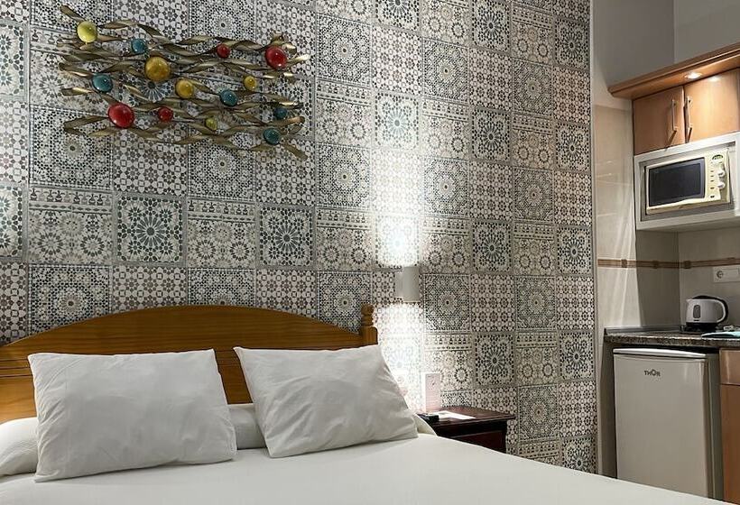 エコノミーワンルーム, Beatriz Charming Hostal