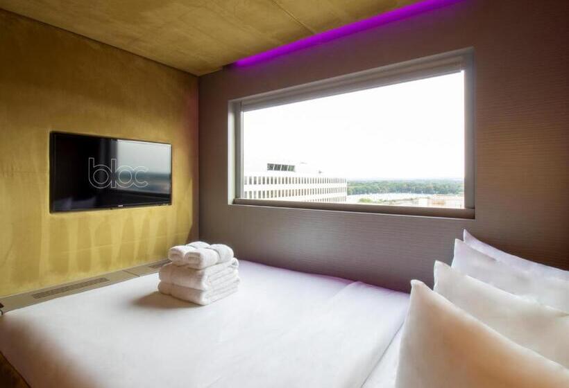 اتاق استاندارد, Bloc Hotel London Gatwick Airport